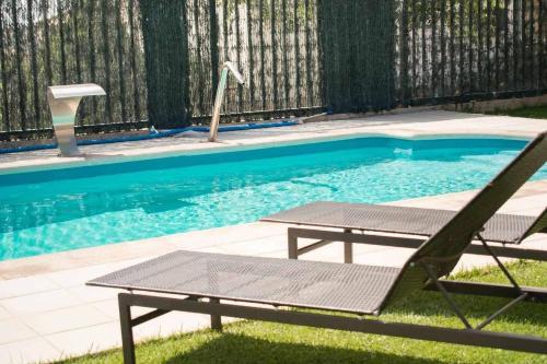 Ver Venir, acogedoras habitaciones con piscinaの敷地内または近くにあるプール