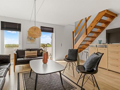 Μια τηλεόραση ή/και κέντρο ψυχαγωγίας στο Apartment Drita - 2-3km from the sea by Interhome