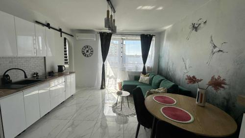 Piła- balkon-3 osoby-2 łóżka-przytulny apartament