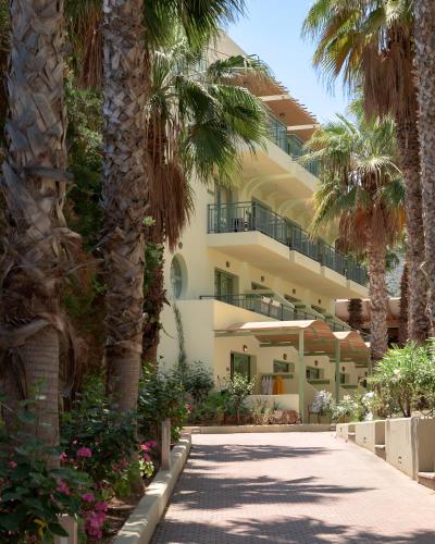 Star Beach Village & Water Park