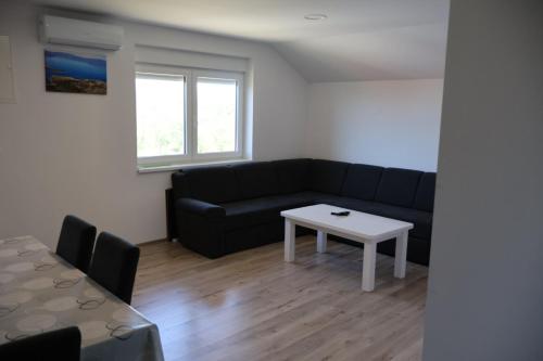 Posezení v ubytování Beechfront Escape Busko 2