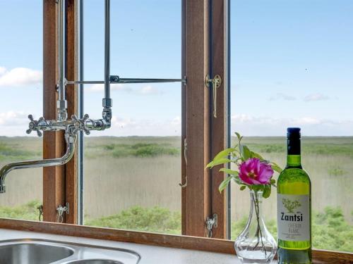 Φωτογραφία από το άλμπουμ του Holiday Home Sybilla - 700m from the sea by Interhome σε Lakolk