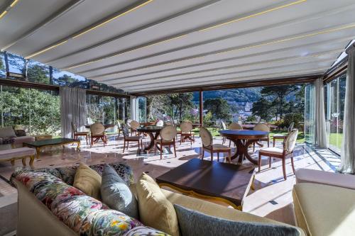 Posezení v ubytování Sintra Marmoris Palace