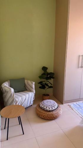 Χώρος καθιστικού στο Beautiful and comfortable apartment by the sea