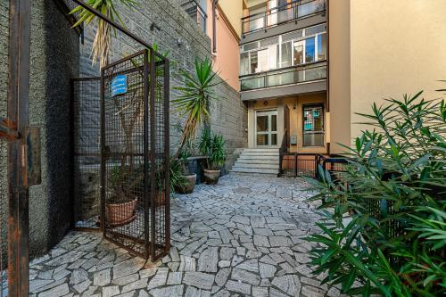 Budova, kde se apartmán nachází