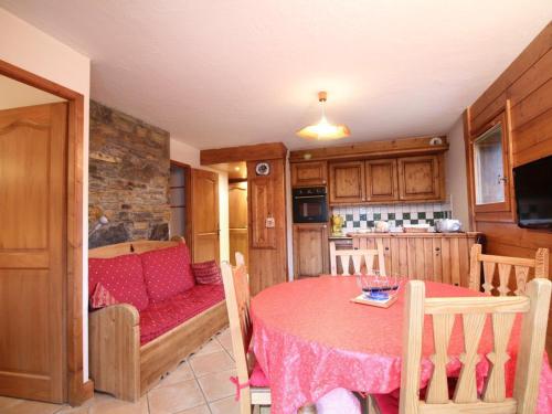 3 pièces cabine avec parking, près des pistes et commerces - FR-1-572-55