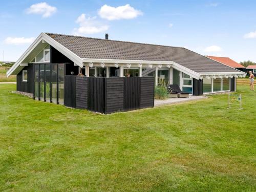 Budova, kde se prázdninový dům nachází