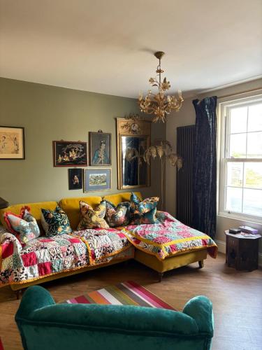 Et opholdsområde på Town centre cottage in Hythe