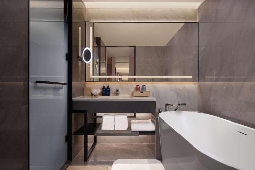 Ένα μπάνιο στο Radisson Blu Hotel, Shanghai Stadium