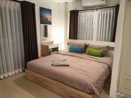 Ein Bett oder Betten in einem Zimmer der Unterkunft Beach front B3 Marie Guest house