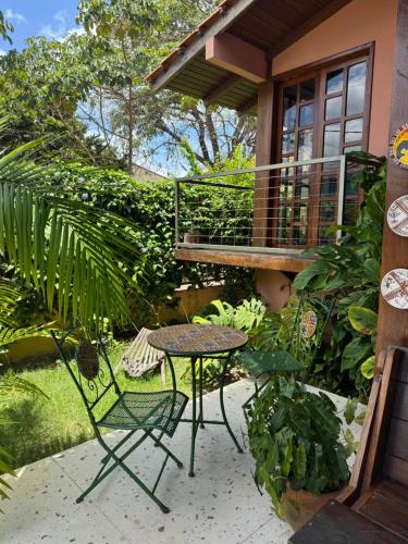 Κήπος έξω από το Quartos no Caribe Amazônico com vista para a Praia do Amor