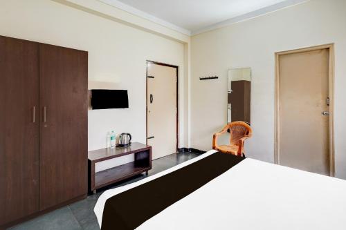 チェンナイにあるHotel O Thiru Vilasのギャラリーの写真