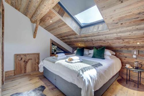 FERME COLLINE splendide 5 chambres au centre de Morzine 10 à 12 personnes