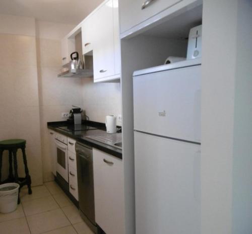 1 Bedroom Apartment Sea Views