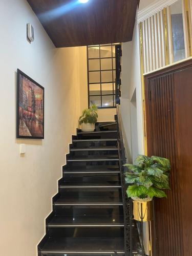 Mynd úr myndasafni af Comfort corner í Rāwalpindi