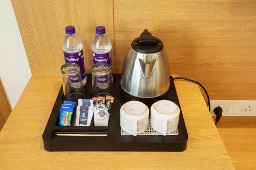 Hotel The Best Delhi Airportにあるコーヒーまたはお茶