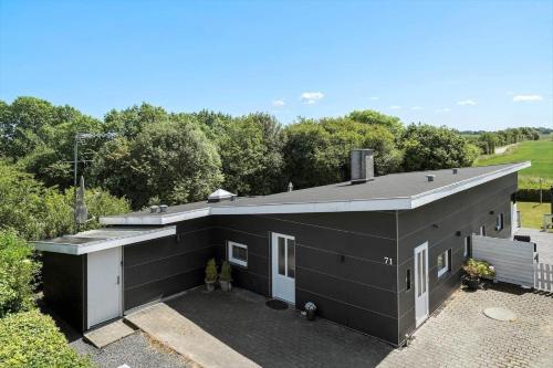 an aerial view of a black house at SJ252-Haderslev-Vikaerparken-71 in Haderslev