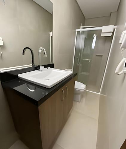 Koupelna v ubytování Edifício Shalfa