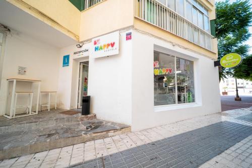 Be Happy Hostel - Albergue en el centro de Nerja