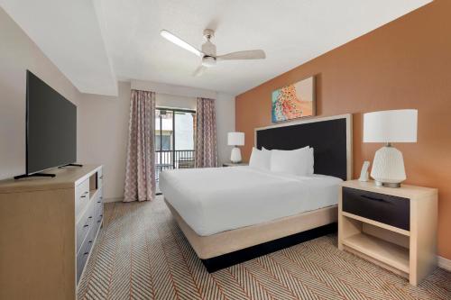 Parkway International Resort by Coolvacay photo 30