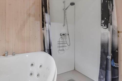 Ένα μπάνιο στο C11589-Hemmet-Bork-Hytteby-7