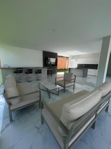 Televisyen dan/atau pusat hiburan di Luxury Stay La Morada