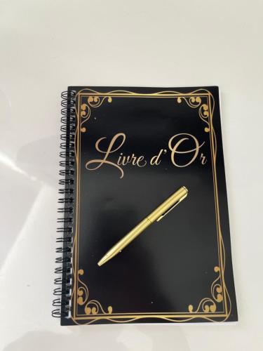 Photo de la galerie de l'établissement Le Cocon- appartement avec terrasse a 5 minutes a pied de la plage, à Le Portel