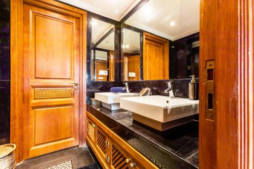 Koupelna v ubytování Superbe appartement calme Hivernage