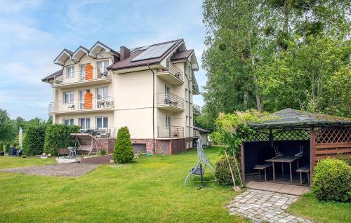 Nice Apartment In Jastrzebia Gora With Sauna