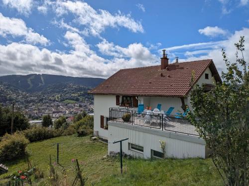 Gîte fonctionnel avec terrasse et vue, Gérardmer