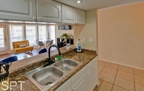 Gambar di galeri bagi Gulfpoint 1302 condo di South Padre Island