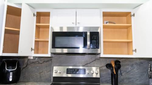 Dapur atau dapur kecil di Blizzard's Lighthouse home