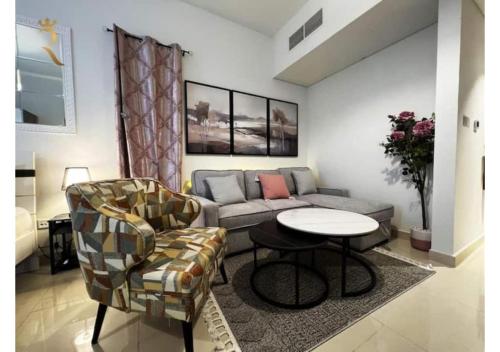 Stylish Modern Studio - City Escape