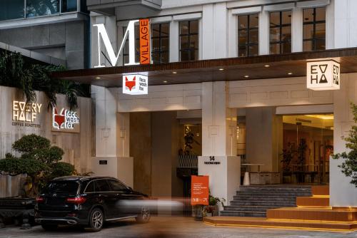Η πρόσοψη ή η είσοδος του M Village Hotel Tao Đàn Park