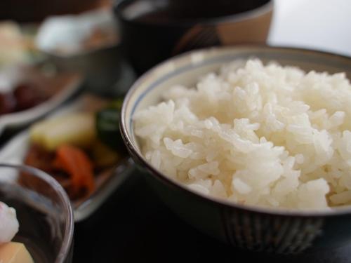 Comida en o cerca de este ryokan