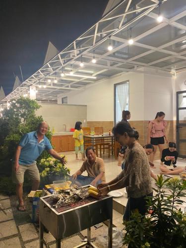 Επισκέπτες που μένουν στο Lightly Homestay