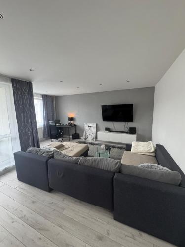 Above-standard 4-room apartment in a new building in the city center