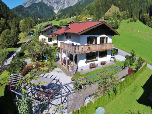 Chalet in Leogang near Ski Slopes