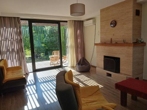 ムツヘタにあるOmsi Villa with viewsのギャラリーの写真