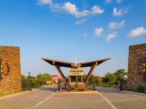 a statue of an airplane on the side of a road at The Kingdom Resort in Ledig