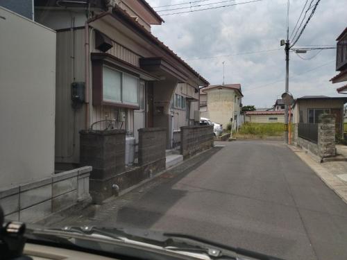 an empty street next to a house at light house - Vacation STAY 47640v in Ishinomaki
