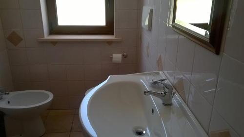 A bathroom at Agriturismo Vemi