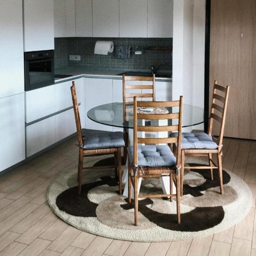 Η κουζίνα ή μικρή κουζίνα στο Olbia Airport Apartment