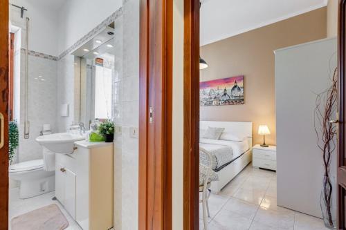 Karolina's Home, 2-BDR at Vatican