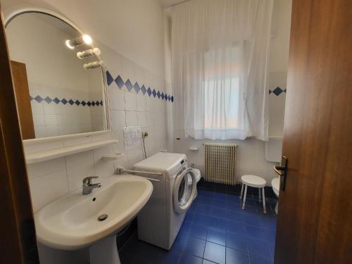 Ένα μπάνιο στο Villa Mazzon Family Apartments