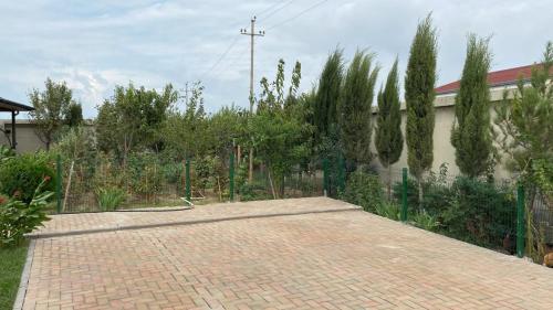 Jardín al aire libre en Villa Goradil