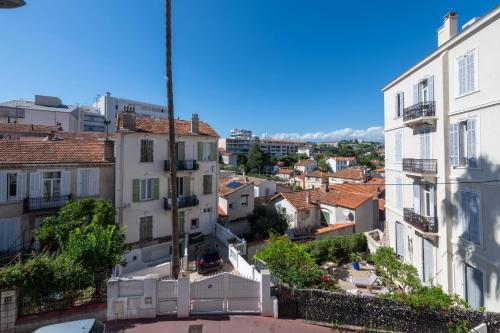 Cannes 1-Br Apartment Near the City Center