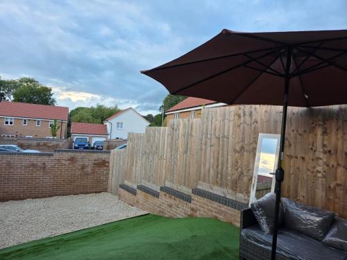 Gambar di galeri bagi Luxe Home To Rent Yeovil di Montacute