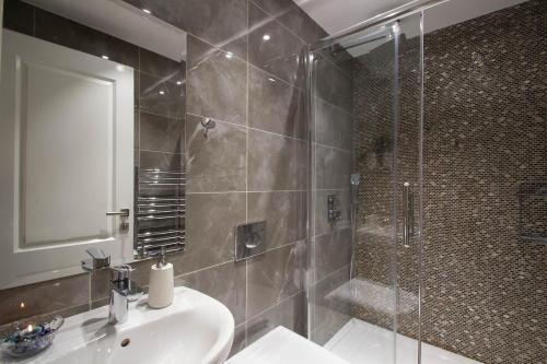 Marylebone Village Apartments photo 44
