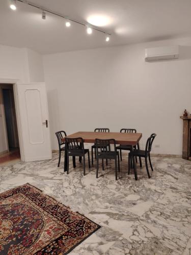Anna Roma House 2